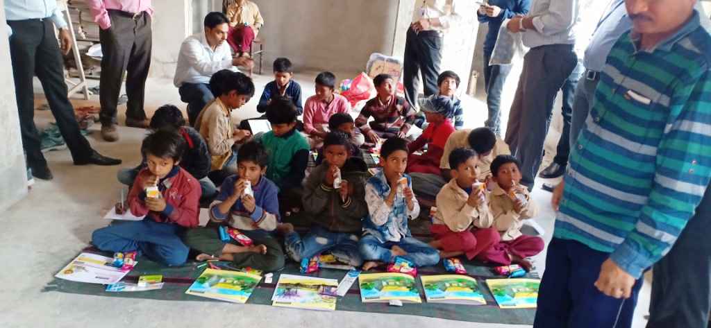 Games & painting Programm by our organization