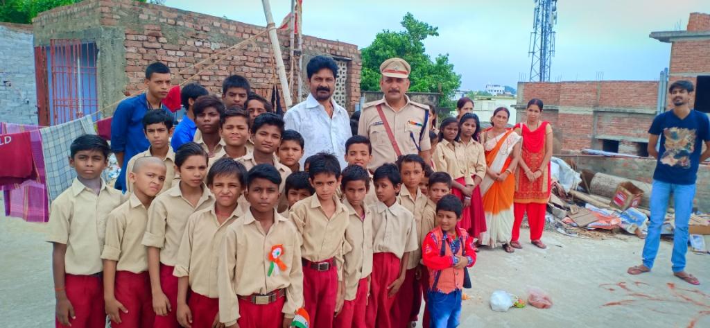 Independence Day 2019. Flag hosting by A.C Gayni (Police Inspector), Muzaff