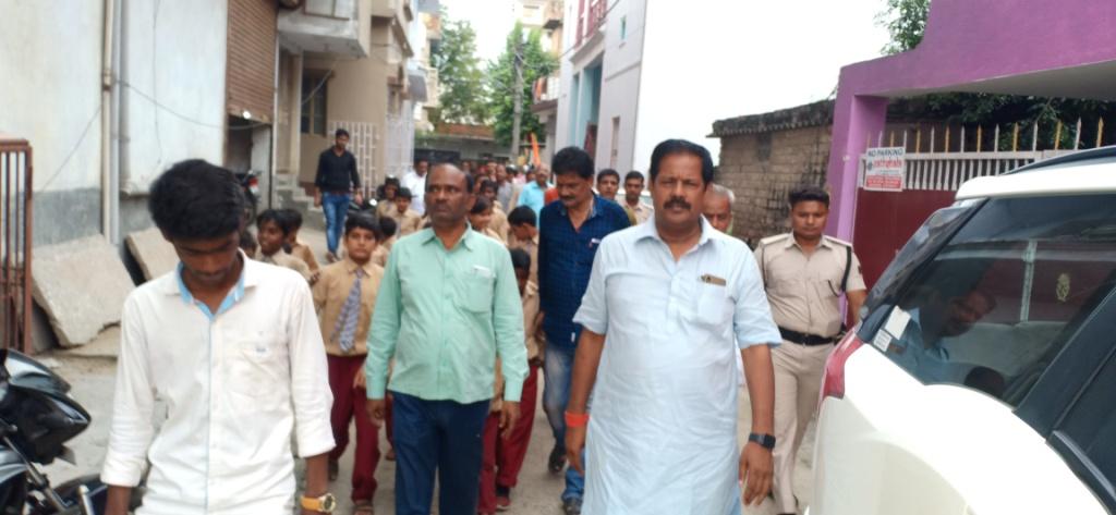 श्री अजय निषाद, Hon. Member of Parliament, मु