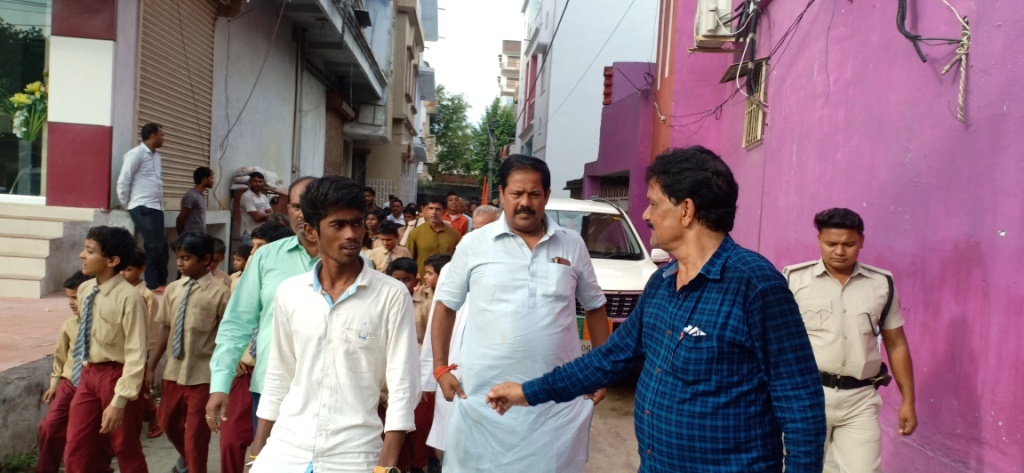 श्री अजय निषाद, Hon. Member of Parliament, मु